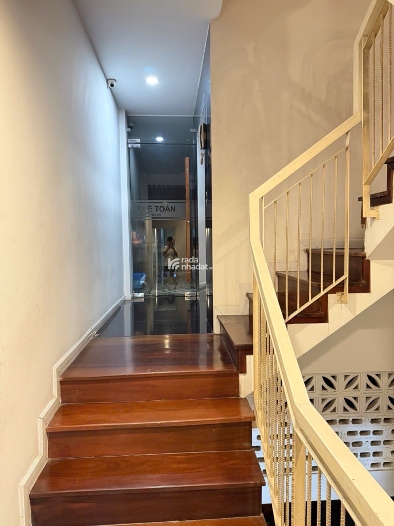 Bán nhà mặt tiền đường nguyễn hữu tiến tây thạnh