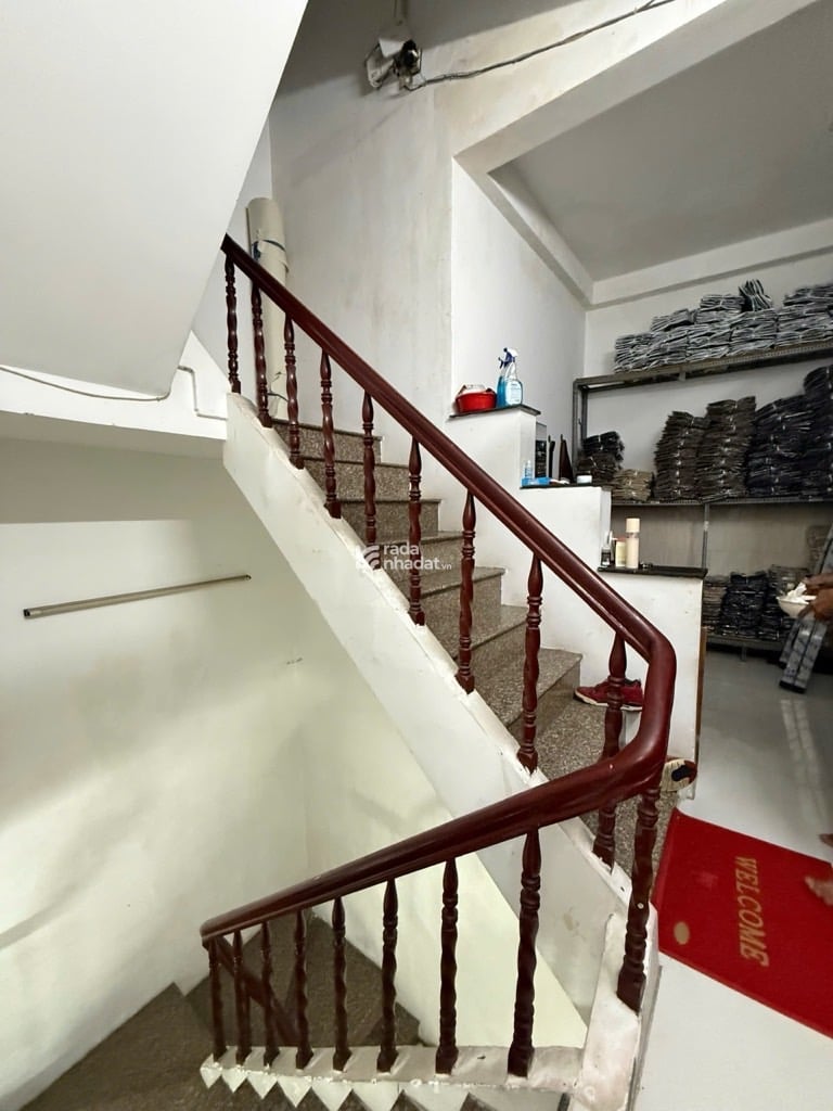 HẺM XE HƠI SÁT NHÀ, LẠC LONG QUÂN, TÂN BÌNH, 55M2 CÓ KC Ở NGAY. GIẢM 350TR CHỈ 6.6T TL 