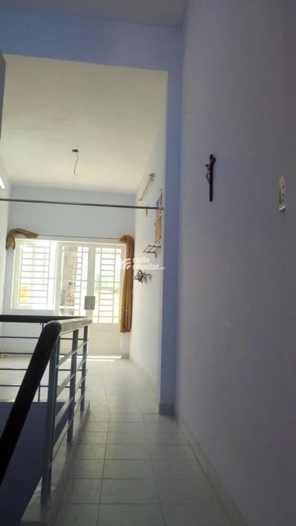 HẺM XE HƠI NGUYỄN BẶC, TÂN BÌNH, 2 TẦNG CÓ KC Ở NGAY. GIẢM 350TR CHỈ 3.39T TL