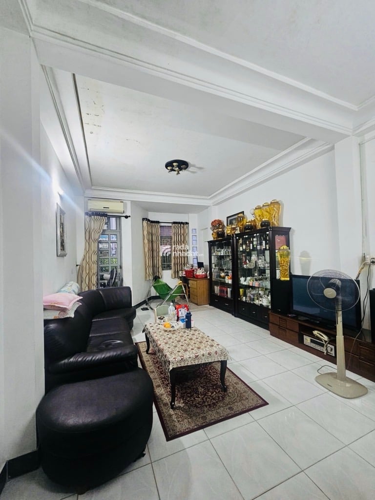5 TẦNG-HẺM XE TĂNG THÀNH THÁI -P.12- Q.10 - DT:4.2*16.5M- 21 TỶ