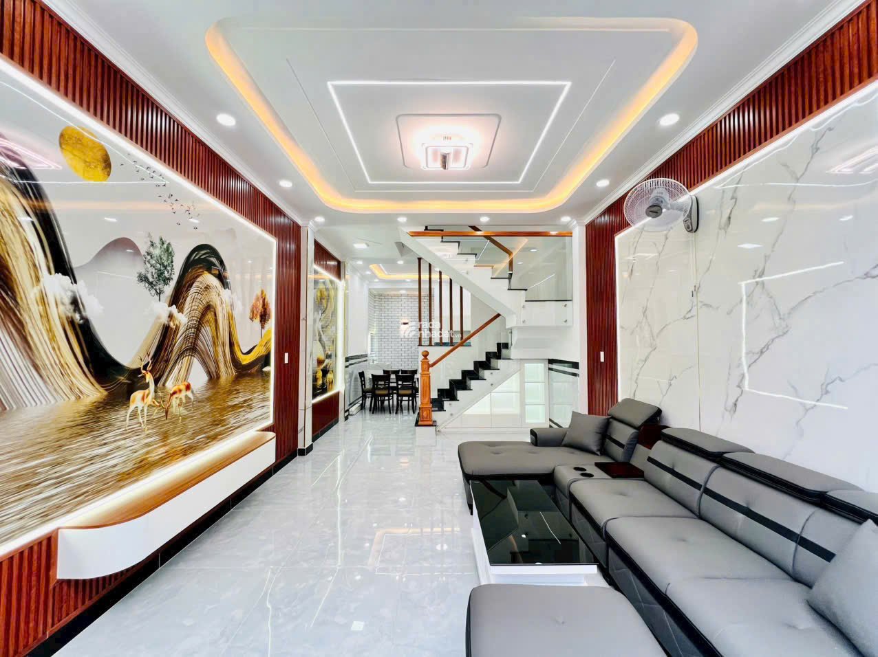 NHÀ XINH TRUNG MỸ TÂY, Q12  CHỈ NHỈNH 4 TỶ