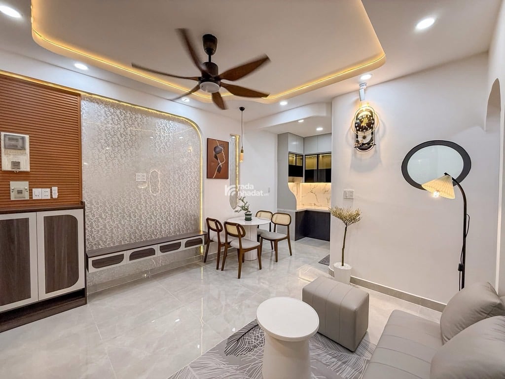 SÁT HẺM XE HƠI PHAN VĂN TRỊ, BÌNH THẠNH, 5.1M BỀ NGANG MỚI. GIẢM 350TR CHỈ CÒN 6.27T TL 