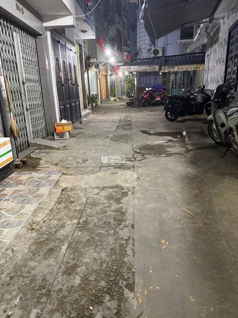 HẺM THÔNG RA HOÀ BÌNH - NGAY ĐẦM SEN - LUỸ BÁN BÍCH - TRUNG TÂM TÂN PHÚ - 50M2  Luỹ Bán Bíc