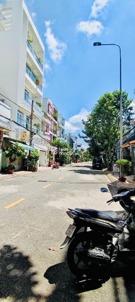 N.GỘP - MẶT TIỀN KHU BÀN CỜ HỌ LÊ - 80M - 4 TẦNG - 12PN - DÒNG T.IỀN 25TR NHỈNH 11 TL