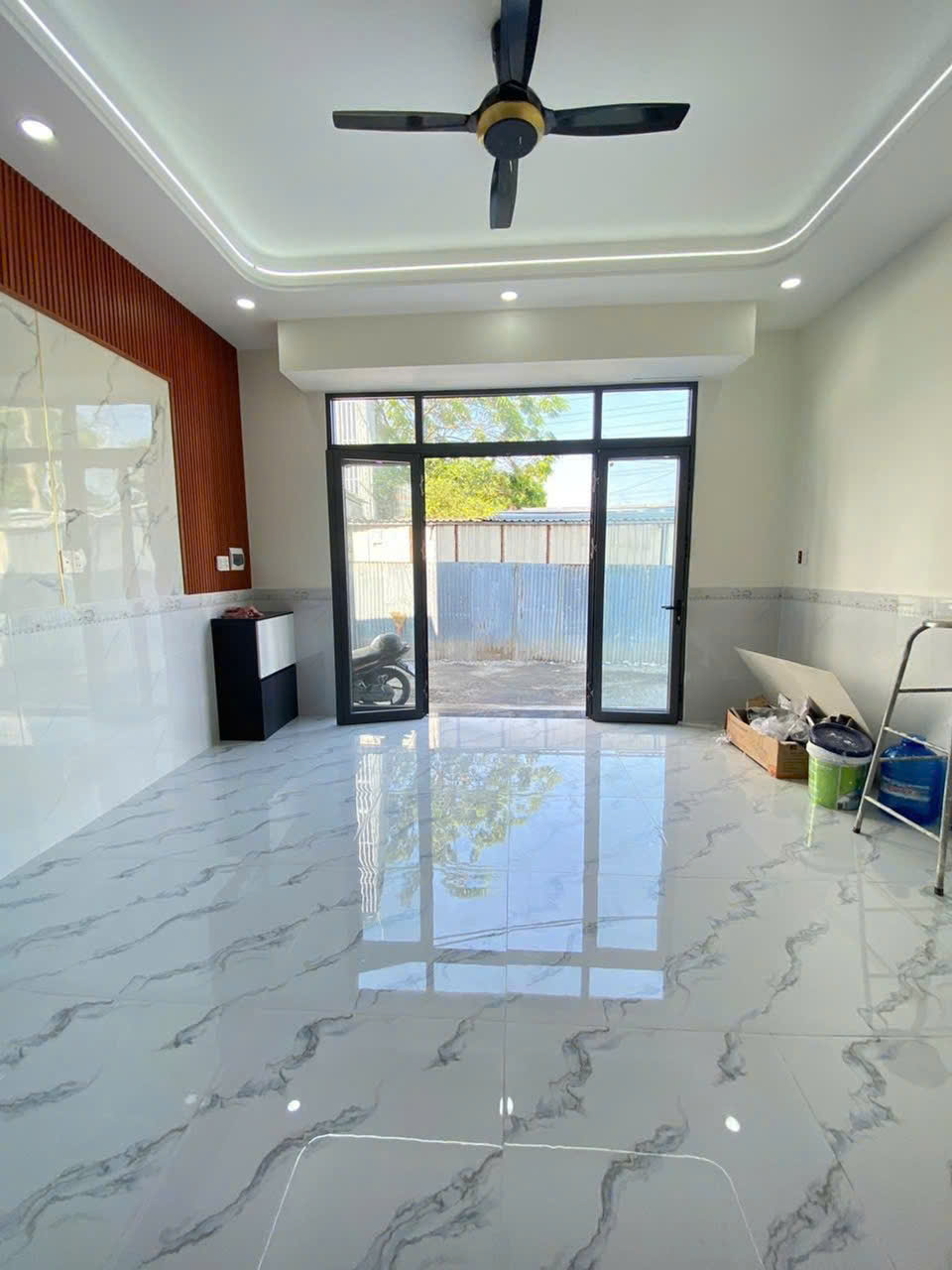 Nhà mới 3 tầng, 4PN, sát mặt tiền Huỳnh Thị Hai Q12, 40m2 - Giá 4,6 tỷ