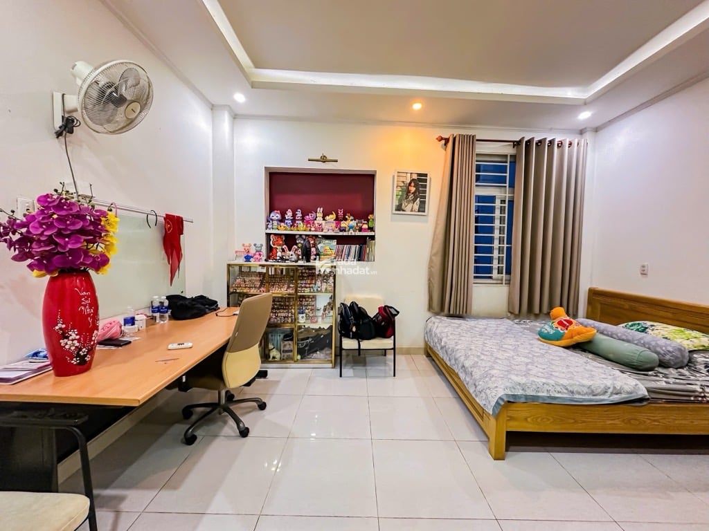 HẺM XE HƠI HUỲNH VĂN NGHỆ, TÂN BÌNH, 74M2 CÓ KC Ở NGAY. GIẢM 350TR CHỈ 6.8T TL 