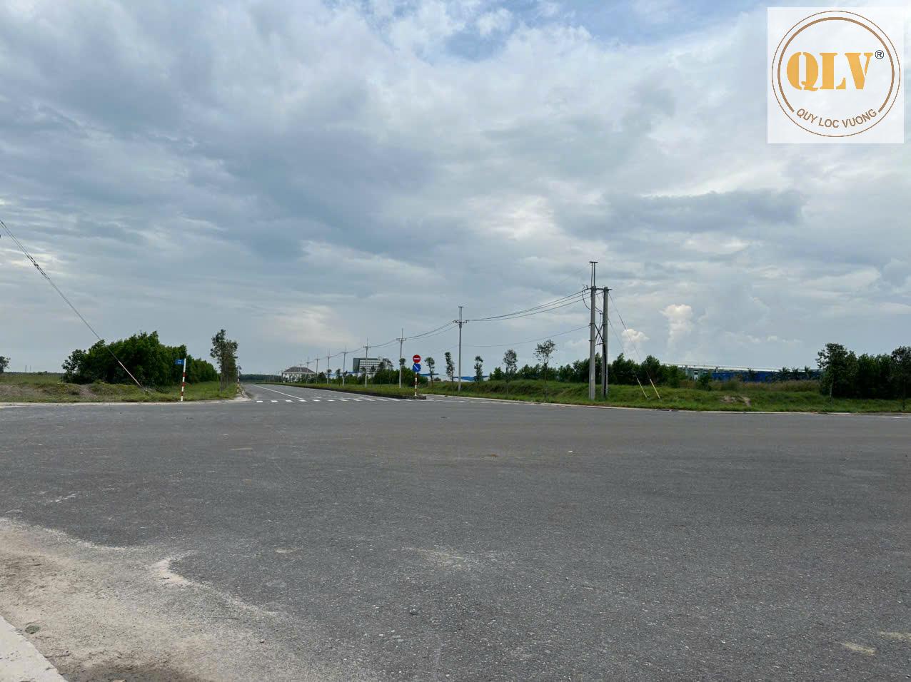 BÁN ĐẤT KHU CÔNG NGHIỆP  KCN BECAMEX, BP 310.000m2