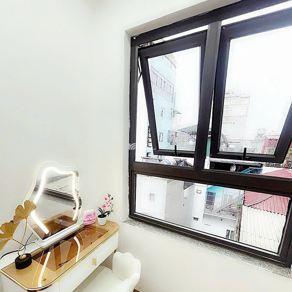 Căn hộ CCMN Nguyễn Trãi Thanh Xuân 50m, 2 ngủ, gần nhiều trường đại học,1.95tỷ