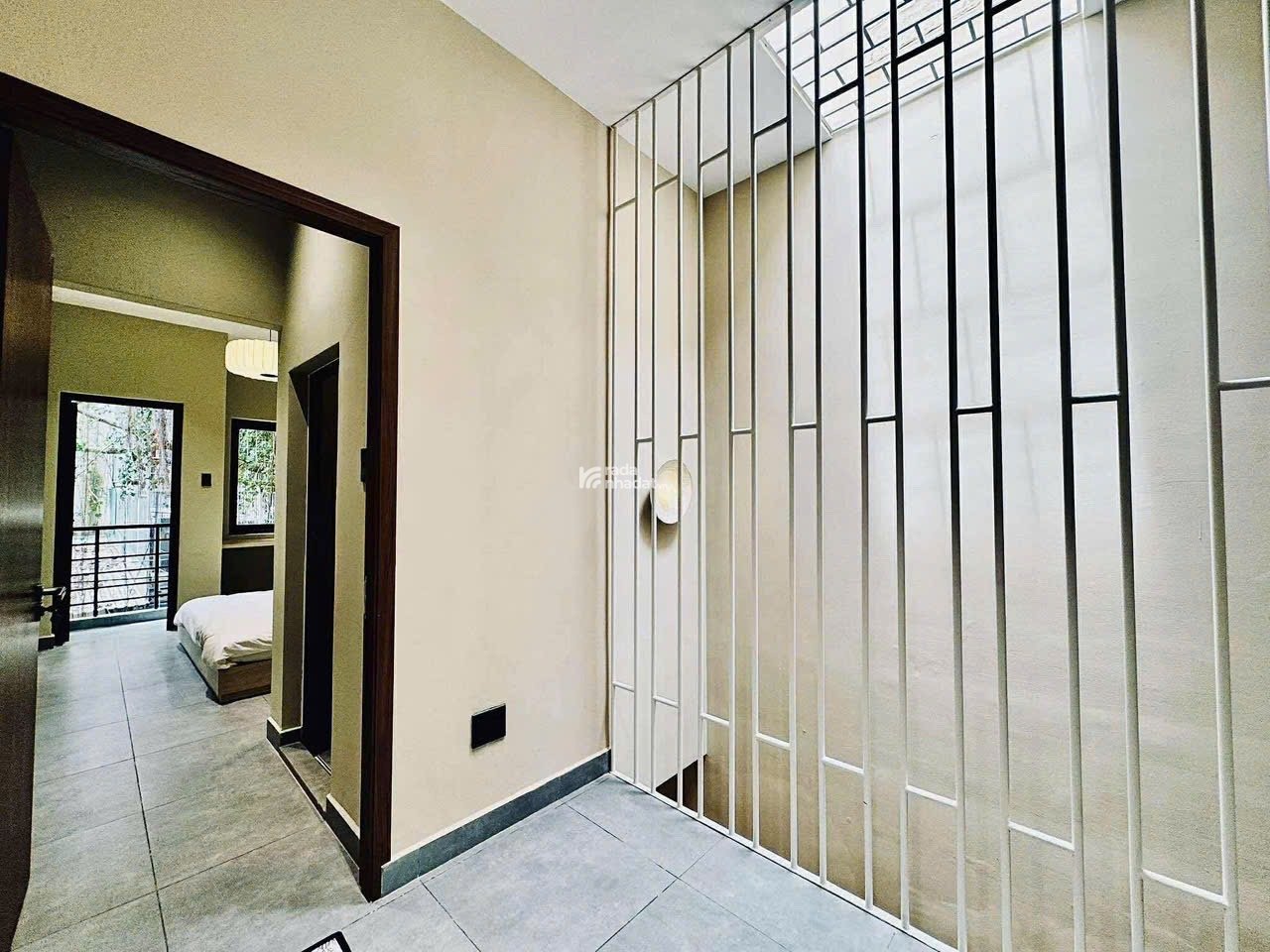 HXH CHUẨN 4M BÙI ĐÌNH TUÝ - KHU PHÂN LÔ THÔNG KHẮP NGẢ - 2 TẦNG (3.3 x 15) VUÔNG ĐẸP - 3PN 3WC