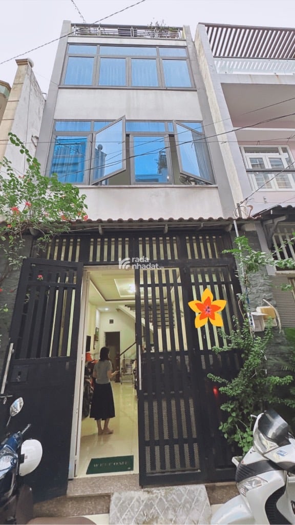 SIÊU PHẨM NHÀ ĐẸP 4 TẦNG- KHU VIP TÂN PHÚ/ TÂN SƠN NHÌ, ĐI BỘ RA CÔNG VIÊN