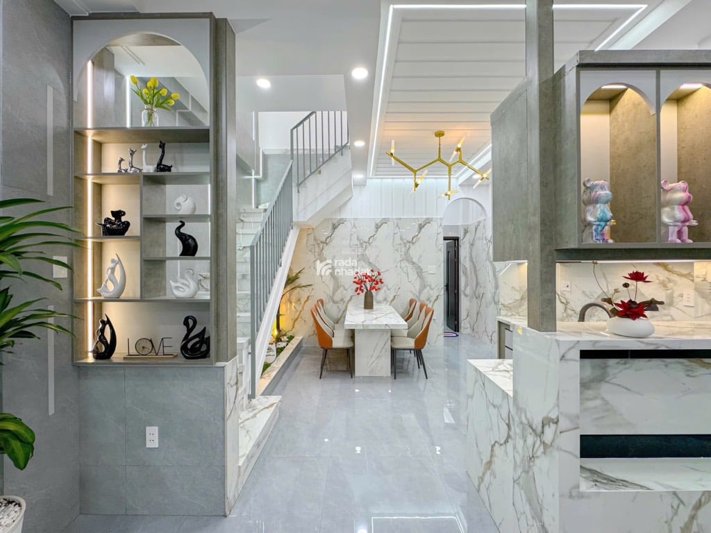 BÁN NHÀ HẺM 861 TRẦN XUÂN SOẠN, 60M2, FULL NỘI THẤT
