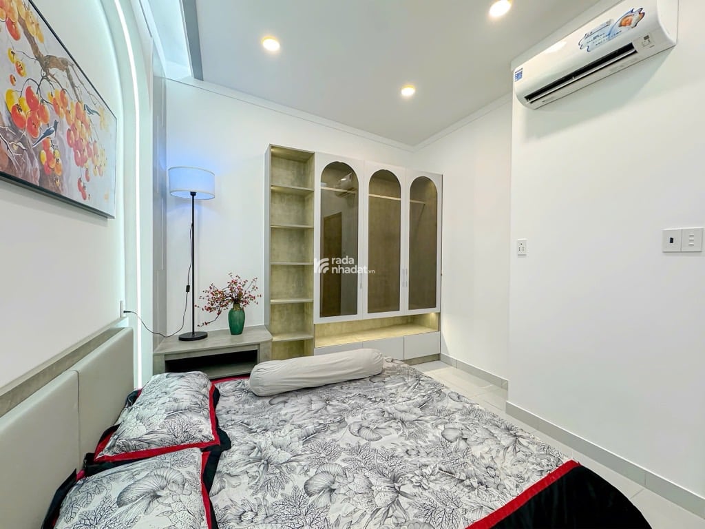 BÁN NHÀ HẺM 861 TRẦN XUÂN SOẠN, 60M2, FULL NỘI THẤT