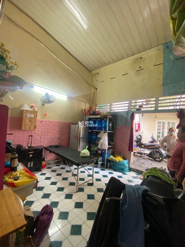 HẺM XE HƠI SÁT NHÀ, LẠC LONG QUÂN, TÂN BÌNH, 40M2 CÓ KC Ở NGAY. GIẢM 350TR CHỈ CÒN 4.34T TL 