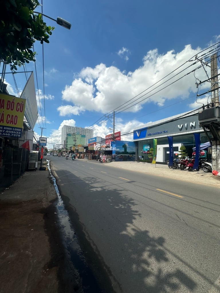 SIÊU PHẨM CHDV 5 TẦNG BÌNH LONG 130M2 THU NHẬP 100 TR/TH 