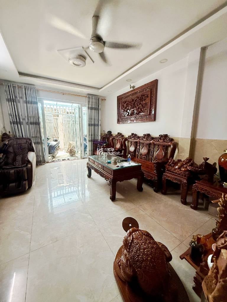 SÁT ĐH CÔNG THƯƠNG - LÊ TRỌNG TẤN - 62.5M - 2 TẦNG - 5.8TỶ- GẤP BÁN