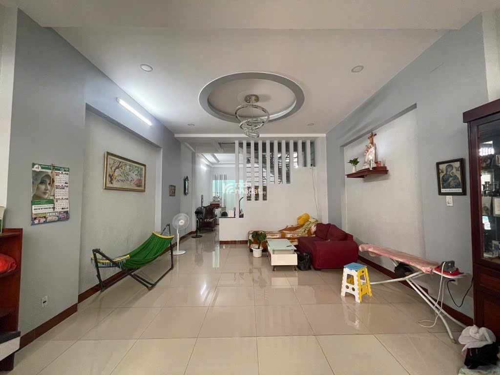 NHÀ PHỐ 1 TRỆT 1 LẦU GẦN NHÀ THỜ NỮ VƯƠNG HOÀ BÌNH -LÊ ĐỨC THỌ- P. 13 -QUẬN GÒ VẤP