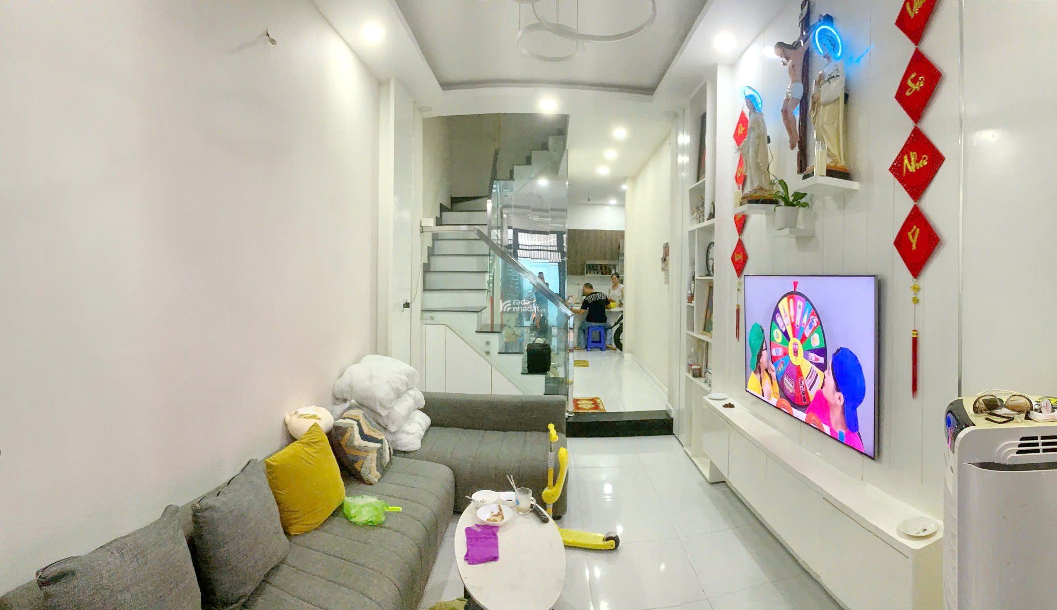 Bán nhà đẹp 2 lầu 4PN gần MT Phạm Thế Hiển Phường 4 Quận 8