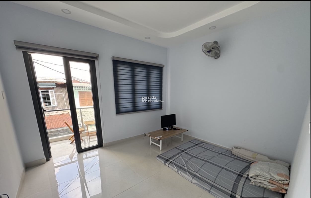 Bán nhà 2 lầu đầy đủ nội thất 2tỷ950tr DIÊN HỒNG P1 BÌNH THẠNH SỔ HỒNG RIÊNG