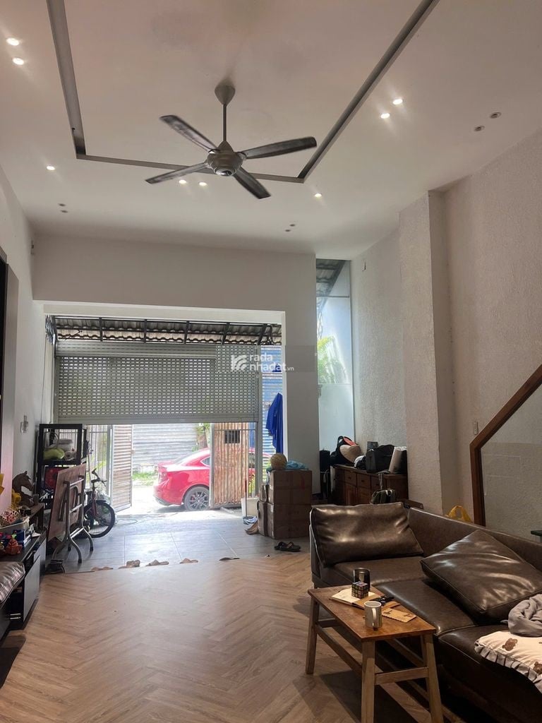 Cho thuê nhà nguyên căn khu bên sông,sau lưng Gigamall,sát bên chung cư Opal