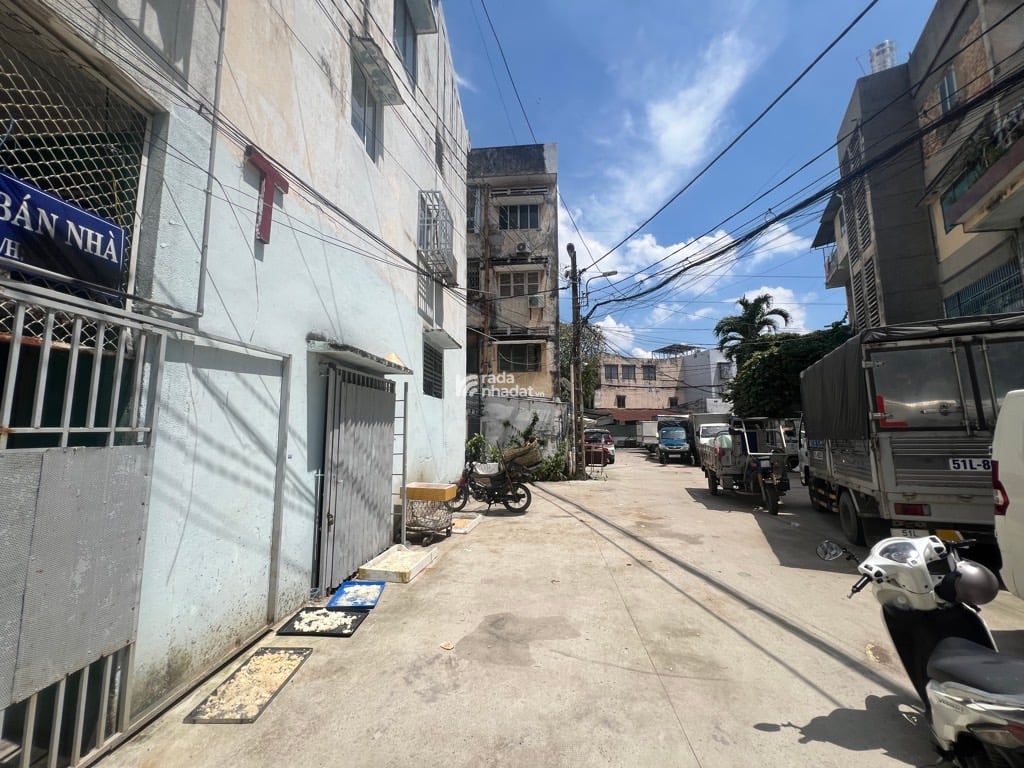 CC NGUYỄN ĐÌNH CHIỂU, PHÚ NHUẬN, 70M2 CÓ KC Ở NGAY. CHỈ 2.65T TL 