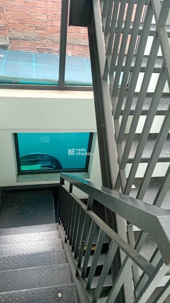 Bán CHDV gần lề trọng tần nguyễn thị tú 