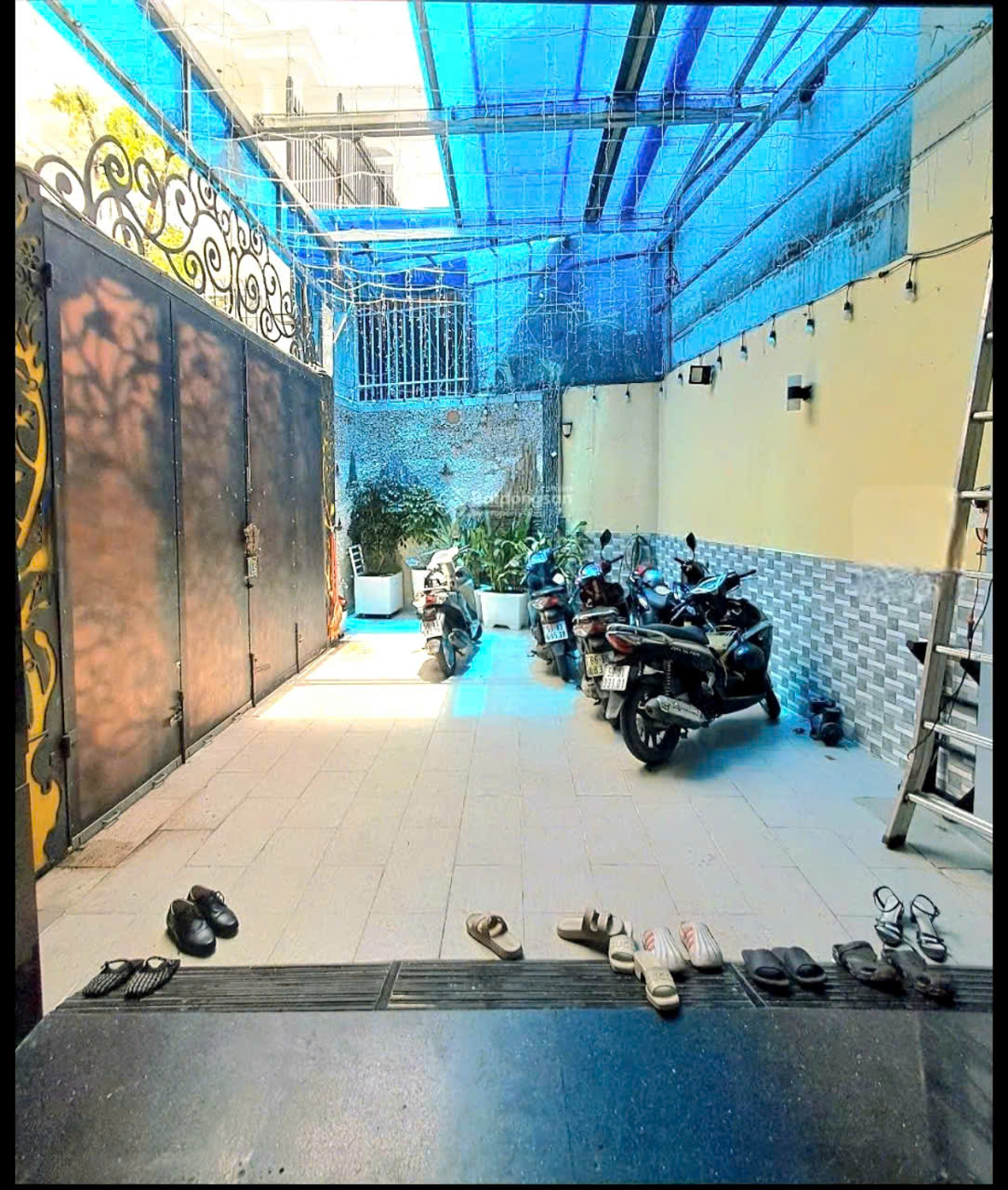 24/7: HOT BÁN HXH 891/ Nguyễn Kiệm, P3, Gò Vấp