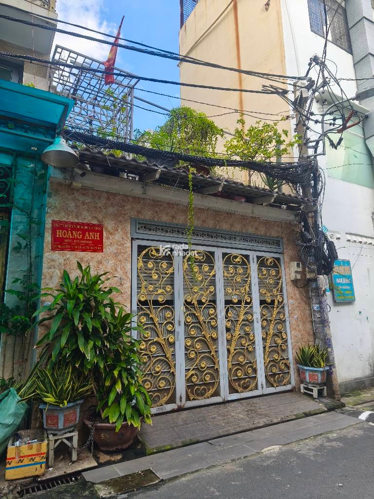 NGAY AEON MALL, HẺM XE HƠI GÒ DẦU, TÂN PHÚ, 100M2 NGANG HIẾM CÓ. GIẢM 550TR CHỈ 12.5T TL TỐT