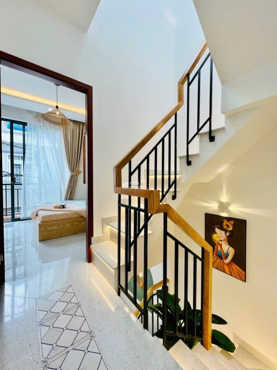  Nhà đẹp trung tâm Q3, Kỳ Đồng P9, Giá hot 4.2 Tỷ 44m2, 1T1L, 3PN, pháp lý chuẩn