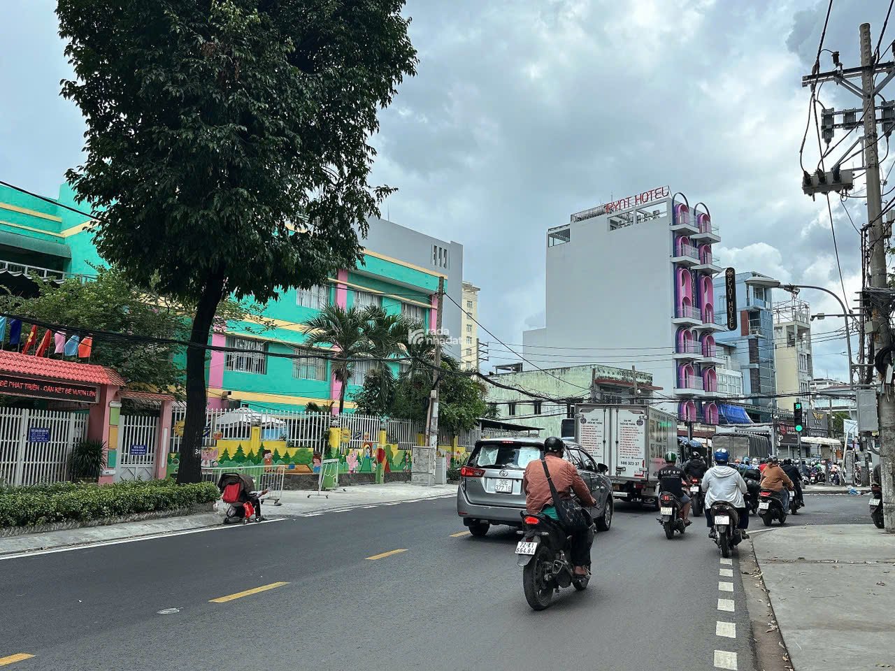 Chỉ 16 tỷ sở hữu CHDV rộng 6.3m 110m2 6 lầu TMáy 14PN TN 70tr HXH Thống Nhất sát Cityland