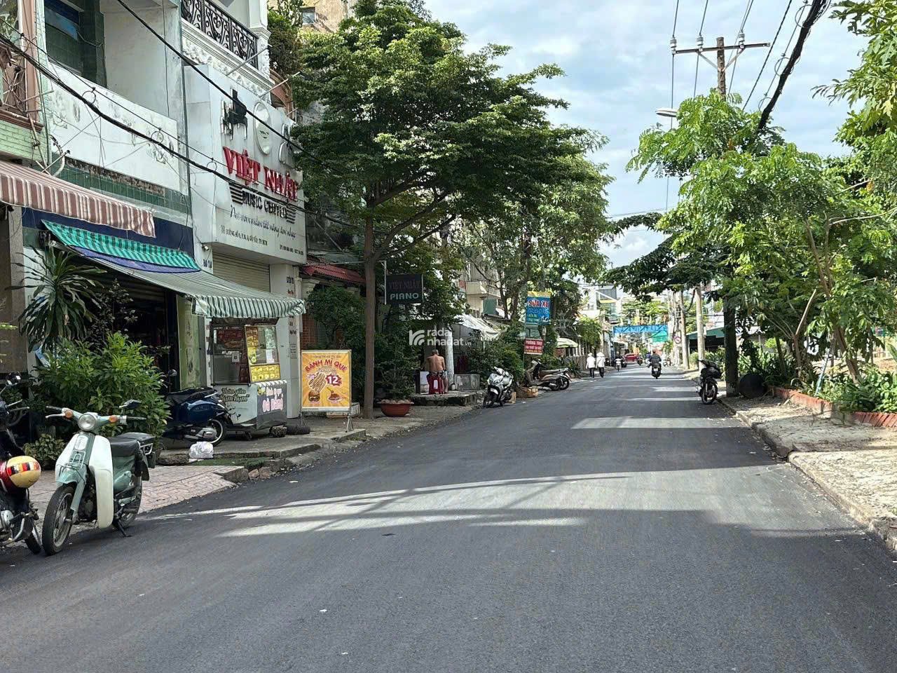 Chỉ 16 tỷ sở hữu CHDV rộng 6.3m 110m2 6 lầu TMáy 14PN TN 70tr HXH Thống Nhất sát Cityland