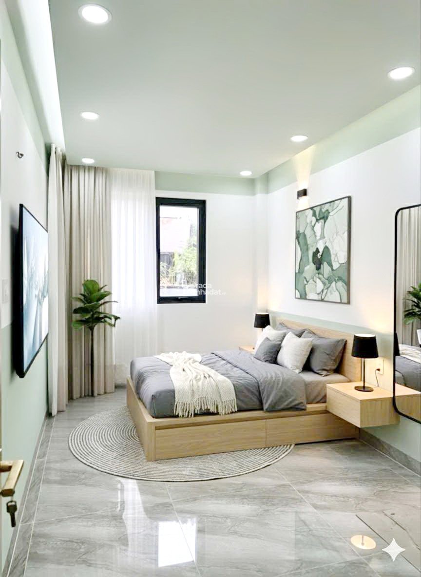 Bán nhà mới 2 lầu gần HXH đường Âu Dương Lân P.2 Quận 8