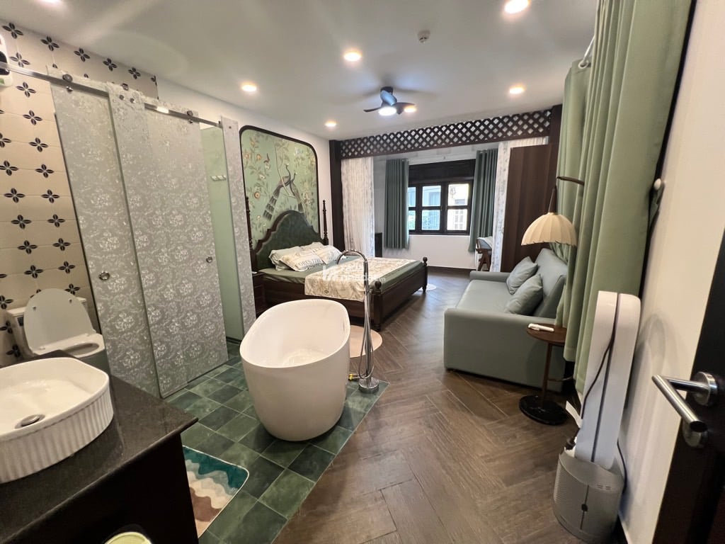 HẺM XE HƠI NGUYỄN TRỌNG TUYỂN  - BIỆT THỰ MINI PHONG CÁCH CHÂU ÂU ĐẸP SANG TRỌNG - 4 TẦNG