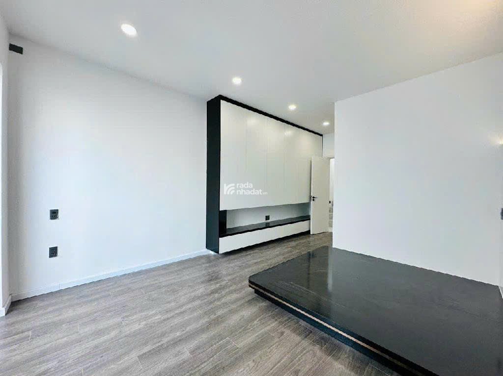 NHÀ ĐẸP 1 TRỆT  2 LẦU  KHU PHÂN LÔ  LÊ ĐỨC THỌ- P13 - Q GÒ VẤP 