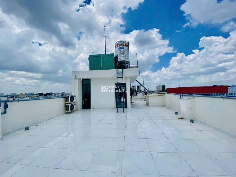 CHDV 8 tầng mới hẻm 656 Quang Trung ngang 8m 200m2 75PN TN 220tr gần chợ HHT 50 tỷ.