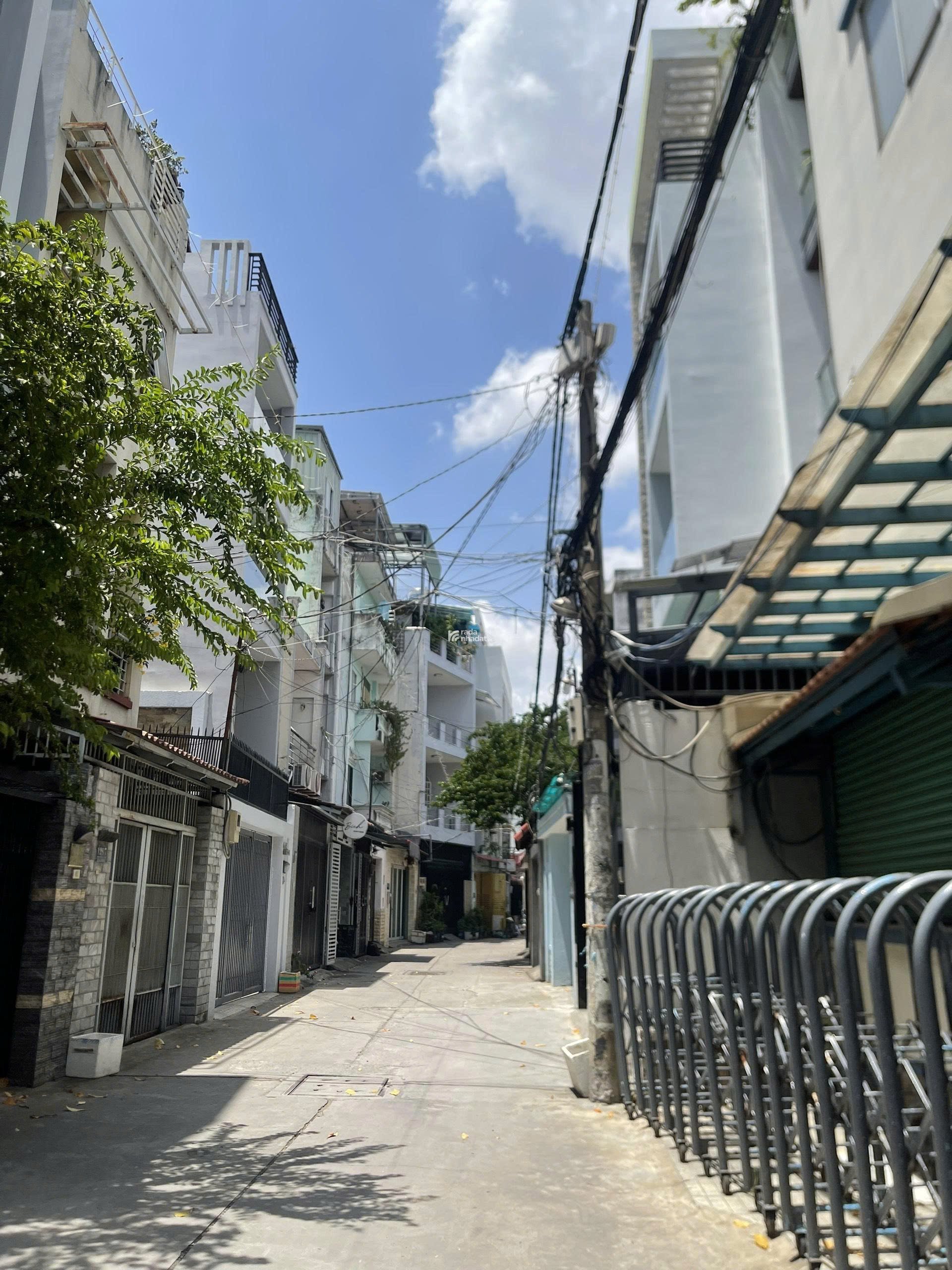 BÁN NHÀ HXH- BÀNH VĂN TRÂN, P. TÂN SƠN NHẤT, ( P.7, TÂN BÌNH CŨ) - DT: 6.5x18m, 97m2 - 20.5 TỶ