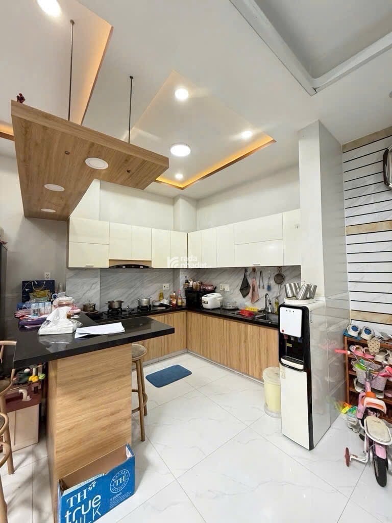 [TÂN PHÚ ] - NHÀ 4 TẦNG ĐẸP - 53M2 - NGANG 6.6M - HẺM Ô TÔ - GIÁP QUẬN 11, TÂN BÌNH - 6 TỶ 950 TL