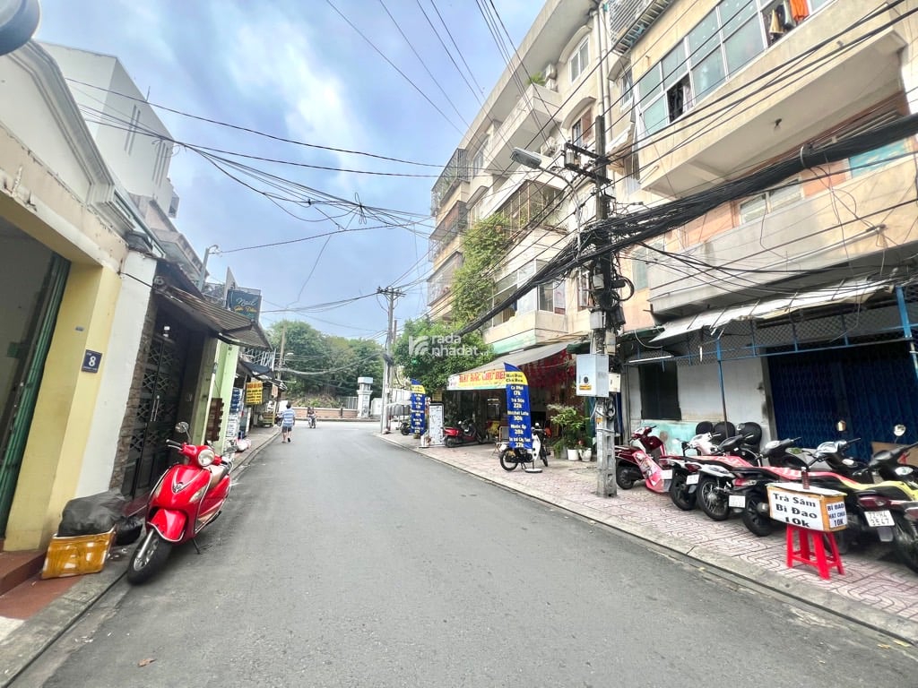 GẦN MT, CC TRẦN KẾ XƯƠNG, PHÚ NHUẬN, 56M2 TIỆN CẢI TẠO MỚI. GIẢM 350TR CHỈ 3T