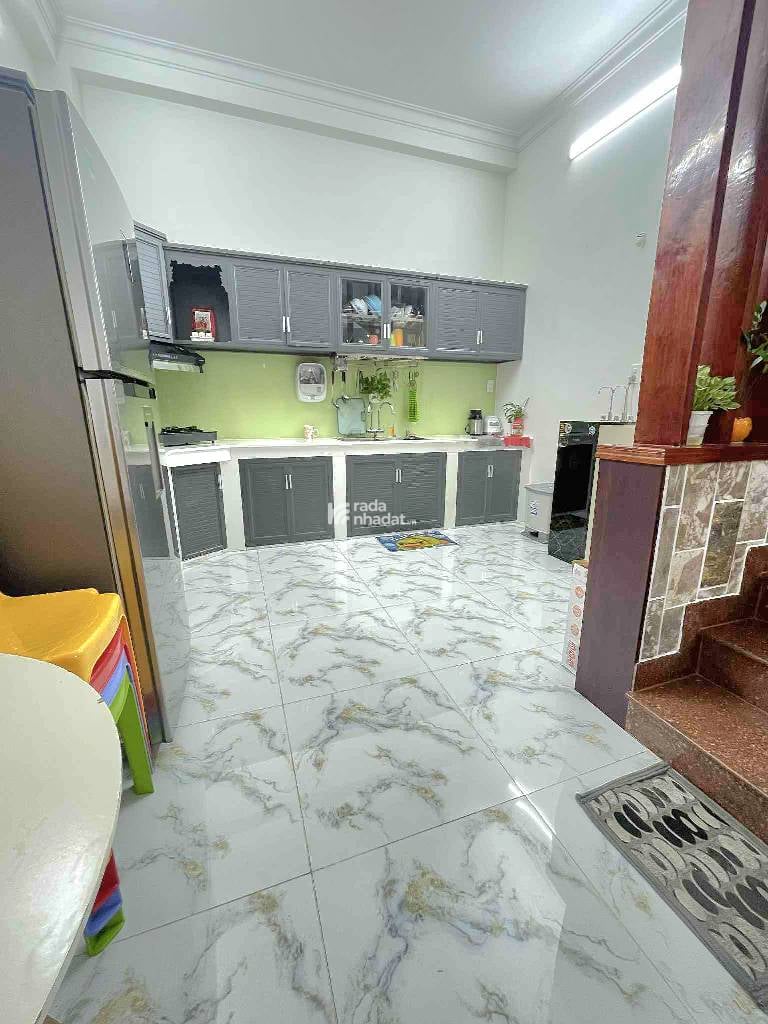 BÌNH TÂN - TÂN TẠO - GIÁP KDC TÊN LỬA - HẺM 10M CÓ LỀ ĐƯỜNG - GẦN AEON BÌNH TÂN - 4 TẦNG - 4PN