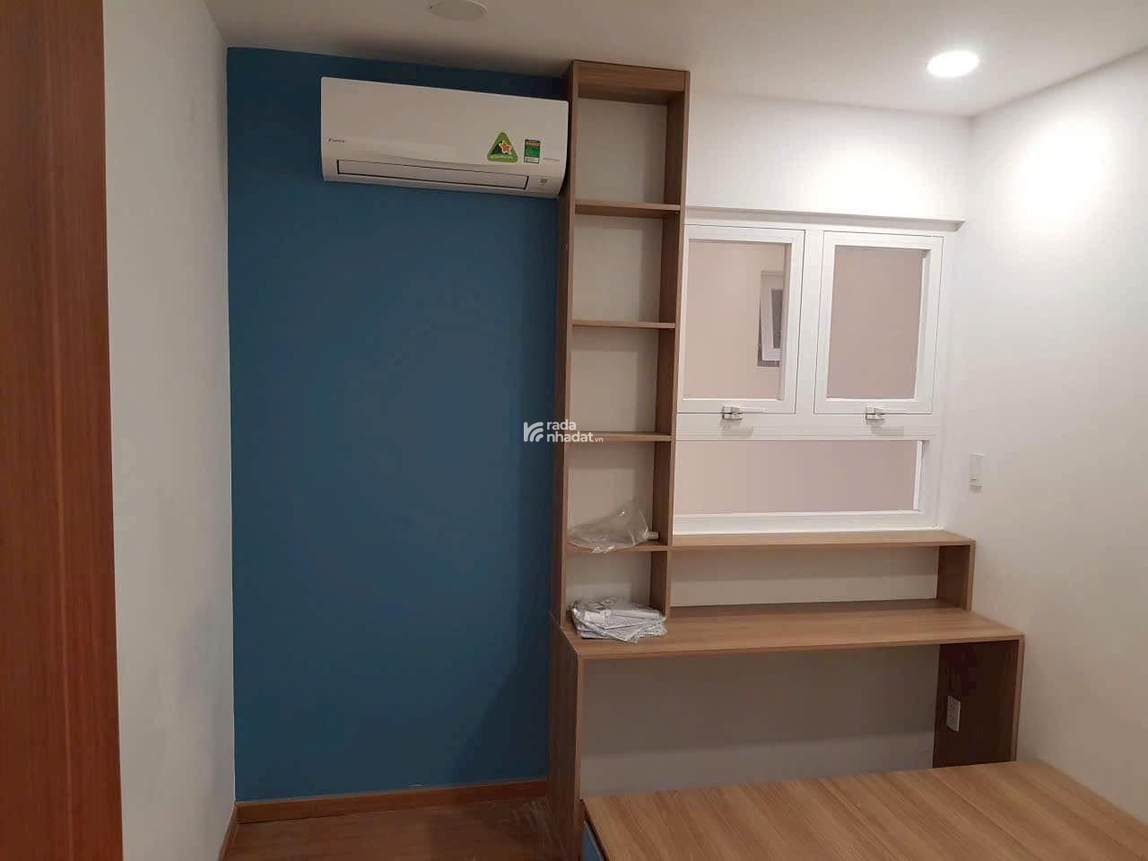 Chủ nhà nhờ bán gấp căn hộ tầng cao, CC Ba Hàng 282 Lĩnh Nam, tặng full nội thất, 2 phòng ngủ