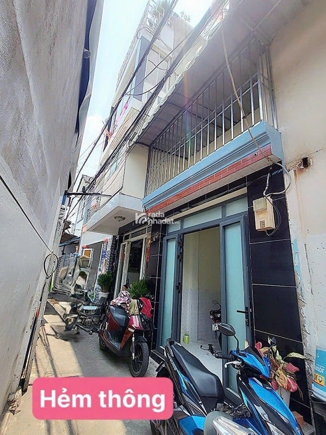 Bán nhà Trệt Lửng nhỏ xinh Trung Tâm Q2 - 40m2 chỉ 2,4 tỷ