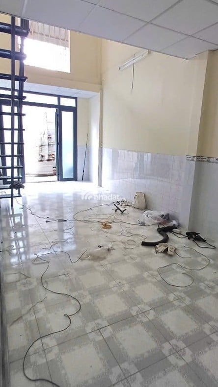 Bán nhà Trệt Lửng nhỏ xinh Trung Tâm Q2 - 40m2 chỉ 2,4 tỷ