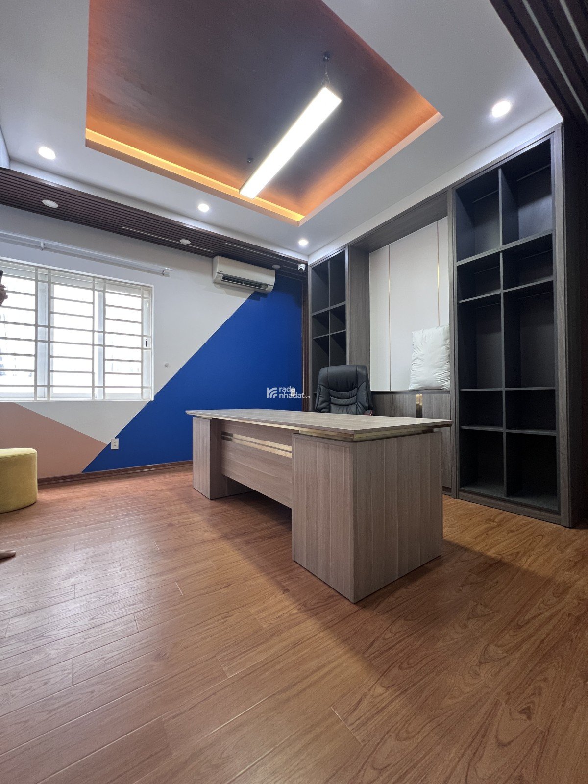 Nhà mặt tiền 3 tầng 4PN view thoáng, đường Số Phạm Hữu Lầu trung tâm Quận 7 giá chỉ 11,8 tỷ
