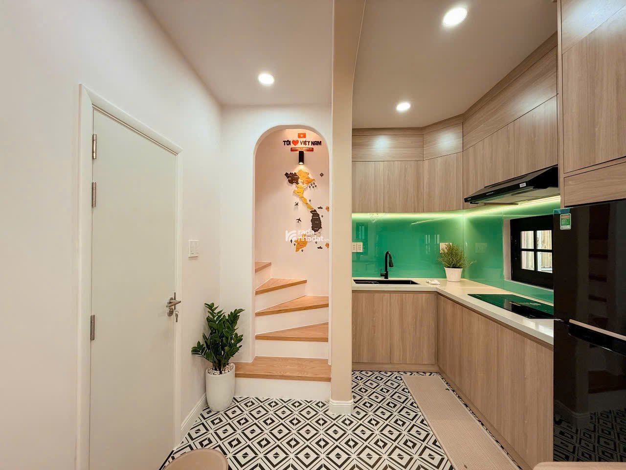 BÁN NHÀ HẺM XE TẢI 453 LÊ VĂN SỸ - NGANG 4M - GIÁ MỀM 4.6 TỶ 