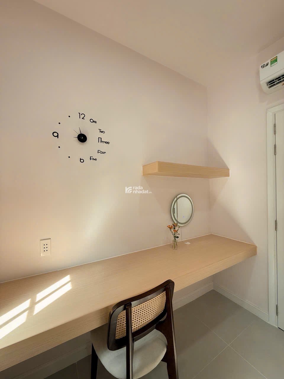 BÁN NHÀ HẺM XE TẢI 453 LÊ VĂN SỸ - NGANG 4M - GIÁ MỀM 4.6 TỶ 