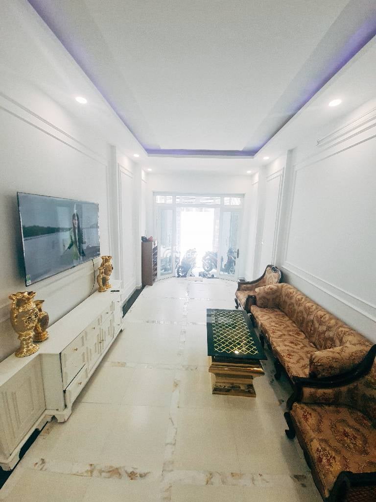 BÁN NHÀ NGUYỄN HỮU TIẾN TÂN PHÚ 68M2 4 TẦNG 8.X TỶ XE HƠI NGỦ