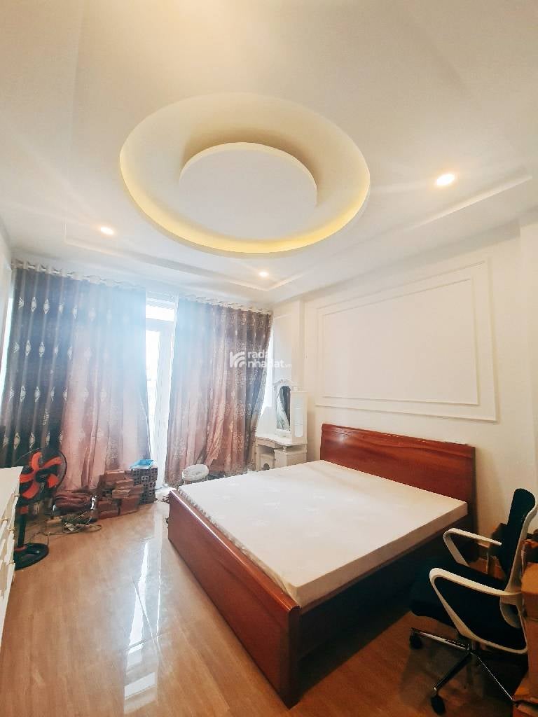 BÁN NHÀ NGUYỄN HỮU TIẾN TÂN PHÚ 68M2 4 TẦNG 8.X TỶ XE HƠI NGỦ