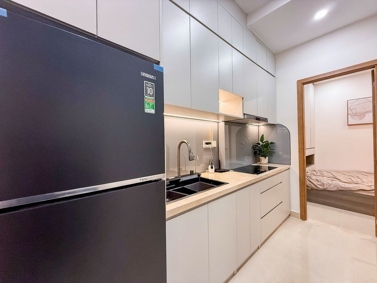 SIÊU HOT  , HẺM NHỰA XE TẢI 8M ,P13 , TÂN BÌNH ,SÁT ETOWN , GA T3 , KTS THIẾT KẾ ,3PN , 6.45 TỶ