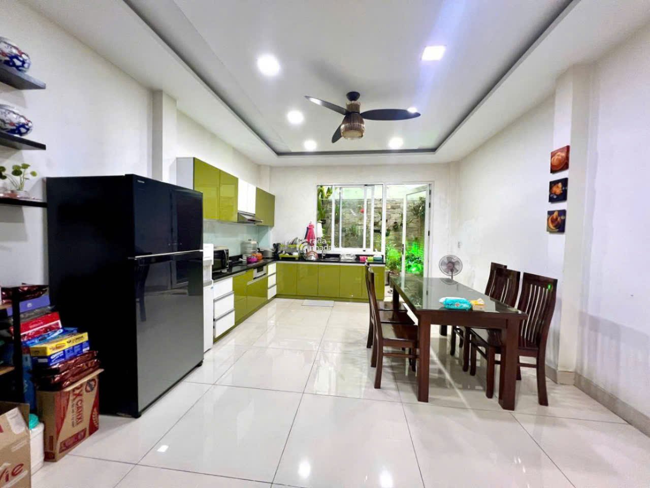 Bán Nhà Đường Khuông Việt,P.Phú Trung,Tân Phú(4,4 x 22 x 3 Tầng) 11,5 Tỷ TL