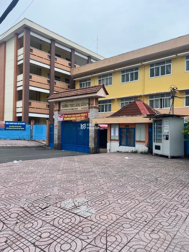 BÁN NHÀ QUẬN 8 92M2 5.5*17M 4 TẦNG BTCT 6.2 TỶ 5PN GẦN MẶT TIỀN THCS BÌNH ĐÔNG