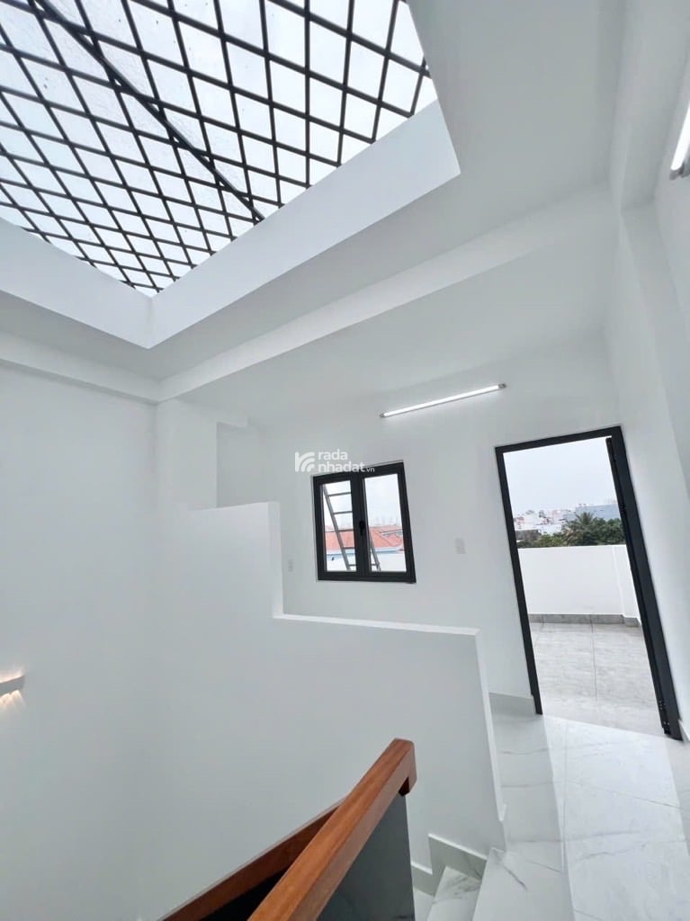 Bán nhà đường mã lò  gần khi tên lữa